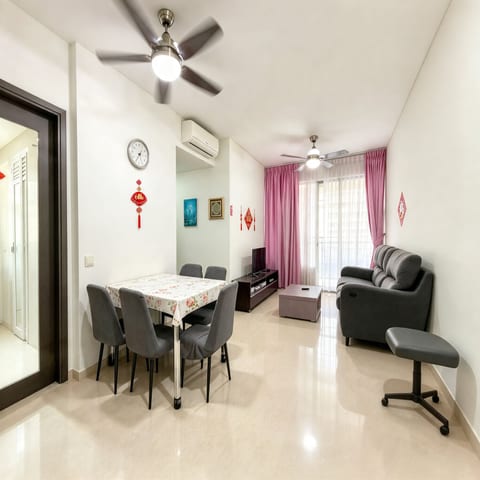 RIVERTREES RESIDENCES