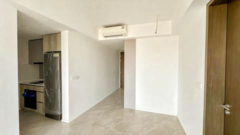 AMO RESIDENCE