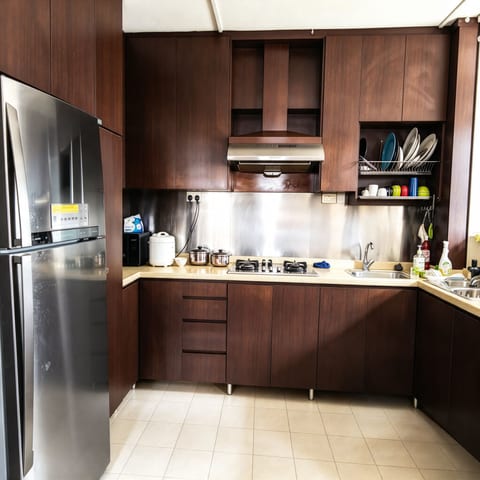 Blk 136 POTONG PASIR AVE 3