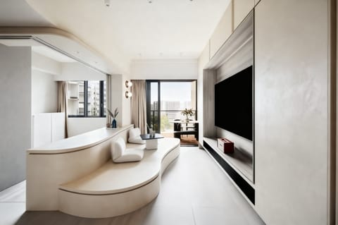 THE WOODLEIGH RESIDENCES