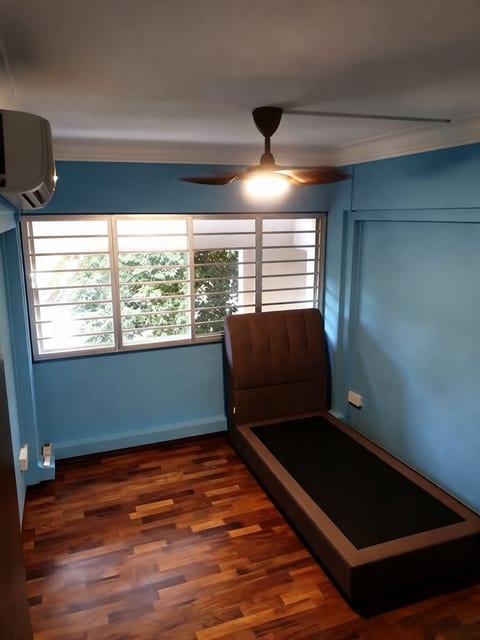 Blk 836 YISHUN ST 81