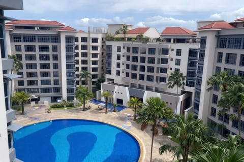 CARISSA PARK CONDOMINIUM