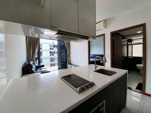 PALM ISLES